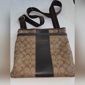 PREOWNED MY BIG BEAUTIFUL COACH SIGNATURE SHOULDER CROSSBODY/BAG TAN/BROWN